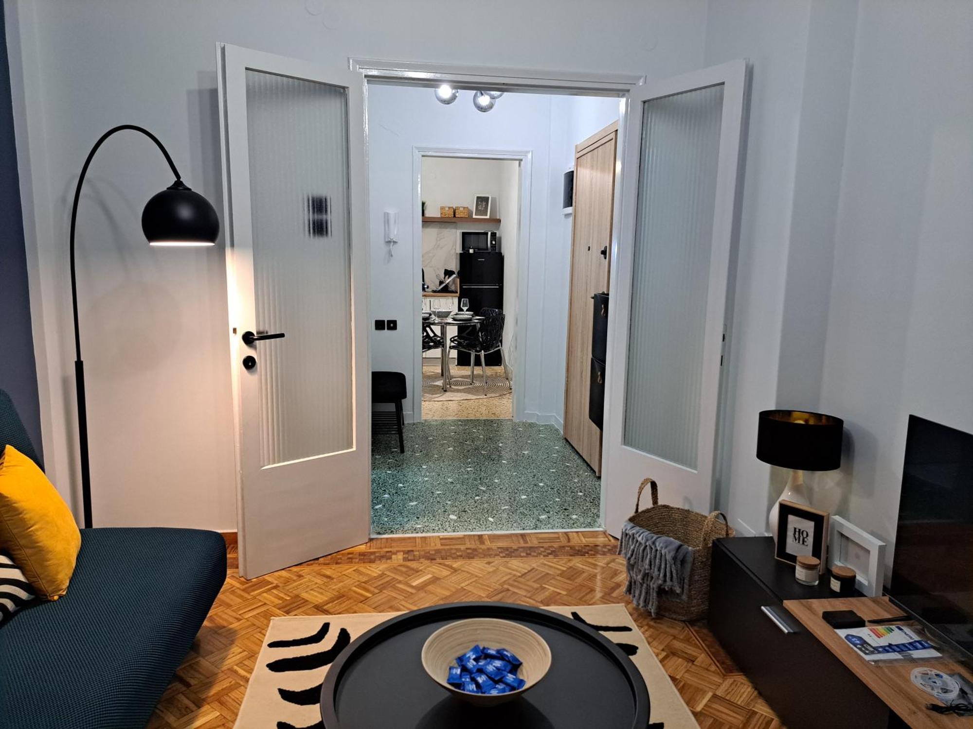 Stylish City Center Apartment Σέρρες Εξωτερικό φωτογραφία