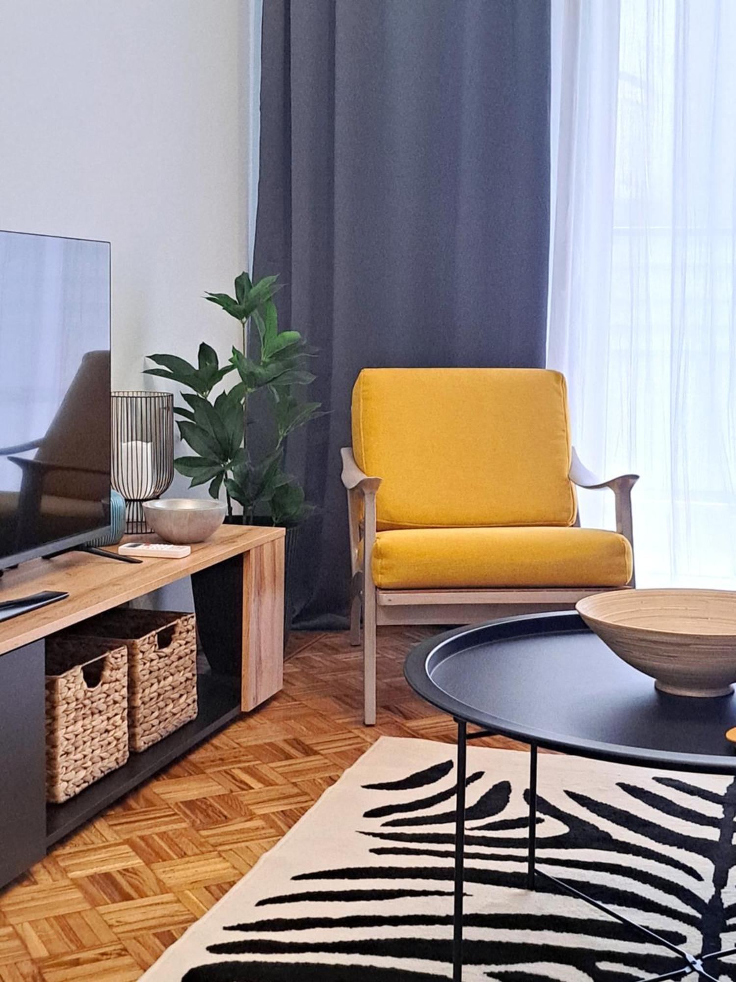 Stylish City Center Apartment Σέρρες Εξωτερικό φωτογραφία